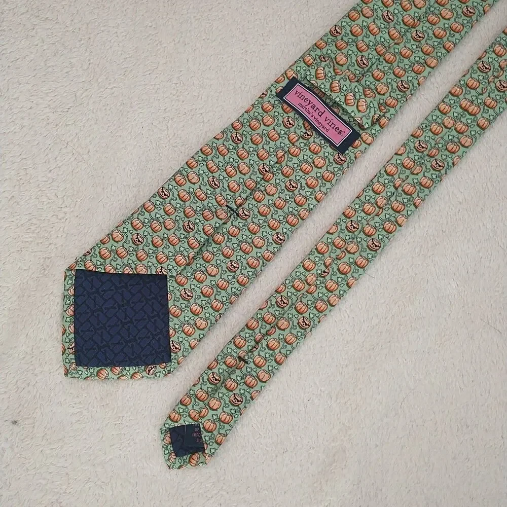 Vineyard Vines Necktie Tie Youth Boy Silk Green Orange Pumpkin Halloween Fall49